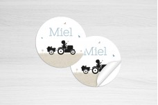 Jongen met baby